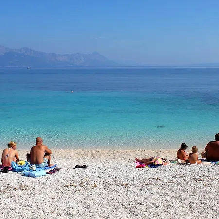 With Parking Space Sumartin, Brac - 11926 *