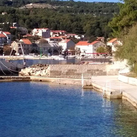 Διαμέρισμα With Parking Space Sumartin, Brac - 11926 *
